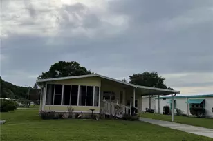 101 Cypress Rd, Wildwood, FL 34785 - Photo 1