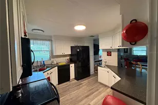 24 N Bobwhite Rd, Wildwood, FL 34785 - Photo 4