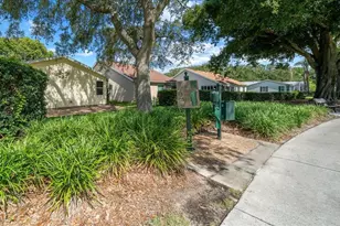 1133 Del Toro Dr, Lady Lake, FL 32159 - Photo 58