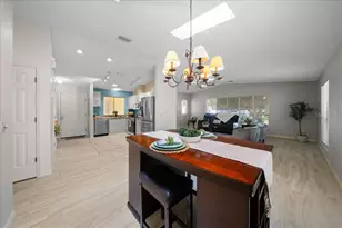 1133 Del Toro Dr, Lady Lake, FL 32159 - Photo 12