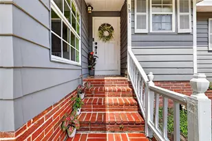 1811 Hilltop Dr, Mount Dora, FL 32757 - Photo 10