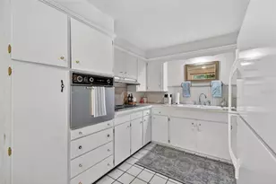 1811 Hilltop Dr, Mount Dora, FL 32757 - Photo 20