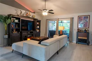 9524 Lingwood Trail, Orlando, FL 32817 - Photo 4