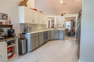 9524 Lingwood Trail, Orlando, FL 32817 - Photo 8