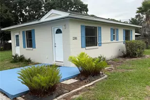 2301 E Warm Springs Ave, Coleman, FL 33521 - Photo 1
