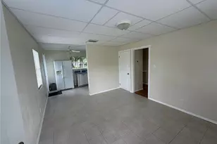 2301 E Warm Springs Ave, Coleman, FL 33521 - Photo 6