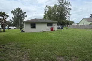 2301 E Warm Springs Ave, Coleman, FL 33521 - Photo 24
