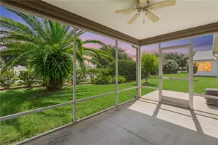 1575 Hollyberry Pl, The Villages, FL 32162 - Photo 8