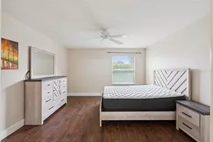 1575 Hollyberry Pl, The Villages, FL 32162 - Photo 24