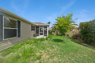 1575 Hollyberry Pl, The Villages, FL 32162 - Photo 38