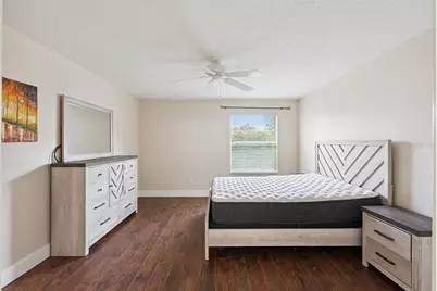 1575 Hollyberry Place, The Villages, FL 32162 - Photo 24