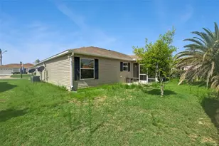 1575 Hollyberry Pl, The Villages, FL 32162 - Photo 36
