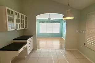 724 Vista Pl, Lady Lake, FL 32159 - Photo 2