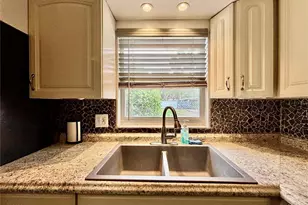 124 Bishop St, Auburndale, FL 33823 - Photo 22
