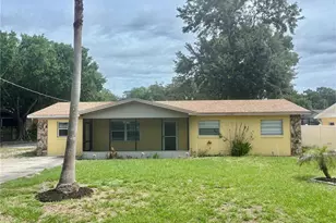 124 Bishop St, Auburndale, FL 33823 - Photo 2