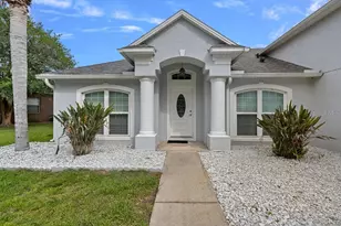 1018 Grand Reserve Dr, Davenport, FL 33837 - Photo 4