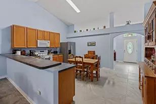 1018 Grand Reserve Dr, Davenport, FL 33837 - Photo 18