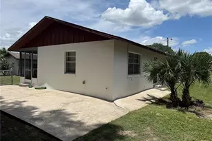 1141 Co Rd 457, Lake Panasoffkee, FL 33538 - Photo 8