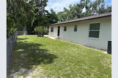 1141 County Road 457, Lake Panasoffkee, FL 33538 - Photo 16