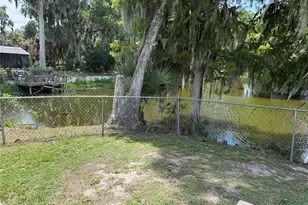1141 Co Rd 457, Lake Panasoffkee, FL 33538 - Photo 12