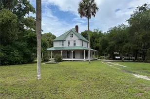 110 N Volusia Ave, Pierson, FL 32180 - Photo 2