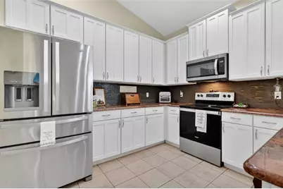 8051 Saint James Way, Mount Dora, FL 32757 - Photo 14