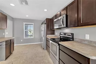 11113 Lammer Ln, Oxford, FL 34484 - Photo 8