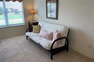 641 Stratford Ln, The Villages, FL 32162 - Photo 12