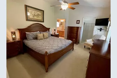641 Stratford Lane, The Villages, FL 32162 - Photo 16