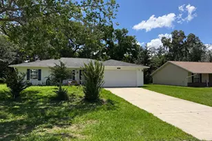 12315 SE 60th Terrace, Belleview, FL 34420 - Photo 1