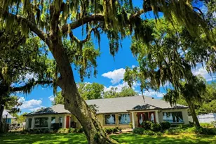 1341 W Lakeshore Dr, Clermont, FL 34711 - Photo 6