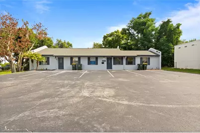 684 W Montrose Street #690/B, Clermont, FL 34711 - Photo 2