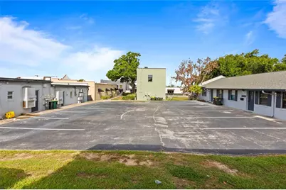684 W Montrose Street #690/E, Clermont, FL 34711 - Photo 30