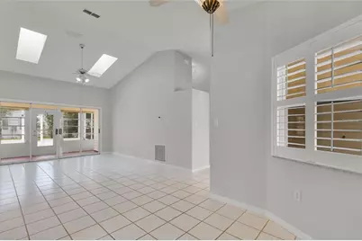 701 Glen Oaks Drive, Leesburg, FL 34748 - Photo 8