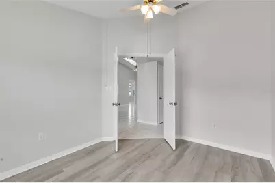 701 Glen Oaks Drive, Leesburg, FL 34748 - Photo 32