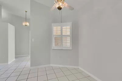 701 Glen Oaks Drive, Leesburg, FL 34748 - Photo 10