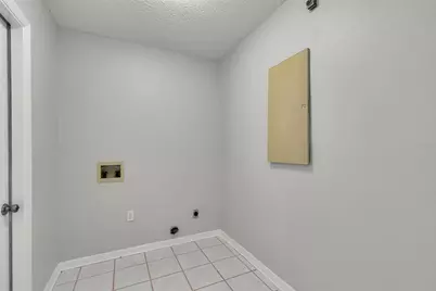 701 Glen Oaks Drive, Leesburg, FL 34748 - Photo 16