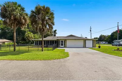 1381 Cr 446A, Lake Panasoffkee, FL 33538 - Photo 2