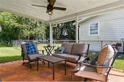 1381 Cr 446A, Lake Panasoffkee, FL 33538 - Photo 12