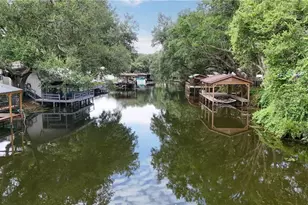 27638 Lisa Dr, Tavares, FL 32778 - Photo 48