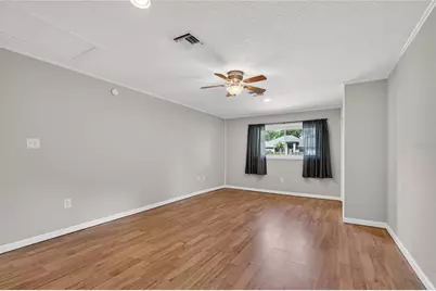 27638 Lisa Drive, Tavares, FL 32778 - Photo 34