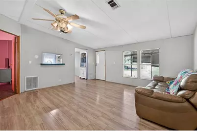 24301 Jefferson St, Astatula, FL 34705 - Photo 14
