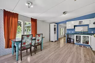 24301 Jefferson St, Astatula, FL 34705 - Photo 16