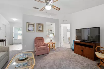 25110 Bellevue, Leesburg, FL 34748 - Photo 10