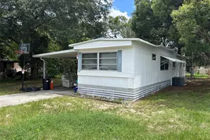9640 SE 161st Pl, Summerfield, FL 34491 - Photo 2