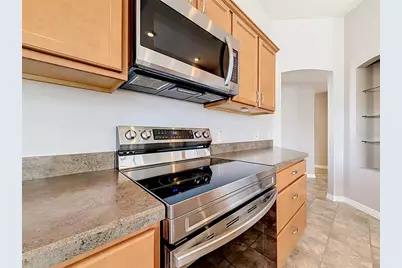 2565 Lindewood Street, The Villages, FL 32163 - Photo 14