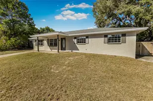 2707 Lakewood Ln, Eustis, FL 32726 - Photo 2