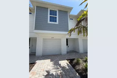 2575 6th Avenue Drive E, Bradenton, FL 34208 - Photo 1
