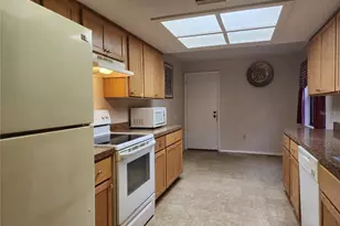 913 Russell Ave, Inverness, FL 34453 - Photo 12