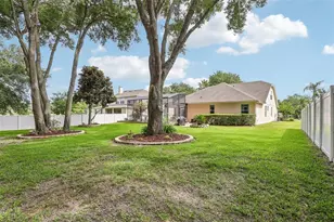 115 W Blue Water Edge Dr, Eustis, FL 32736 - Photo 40